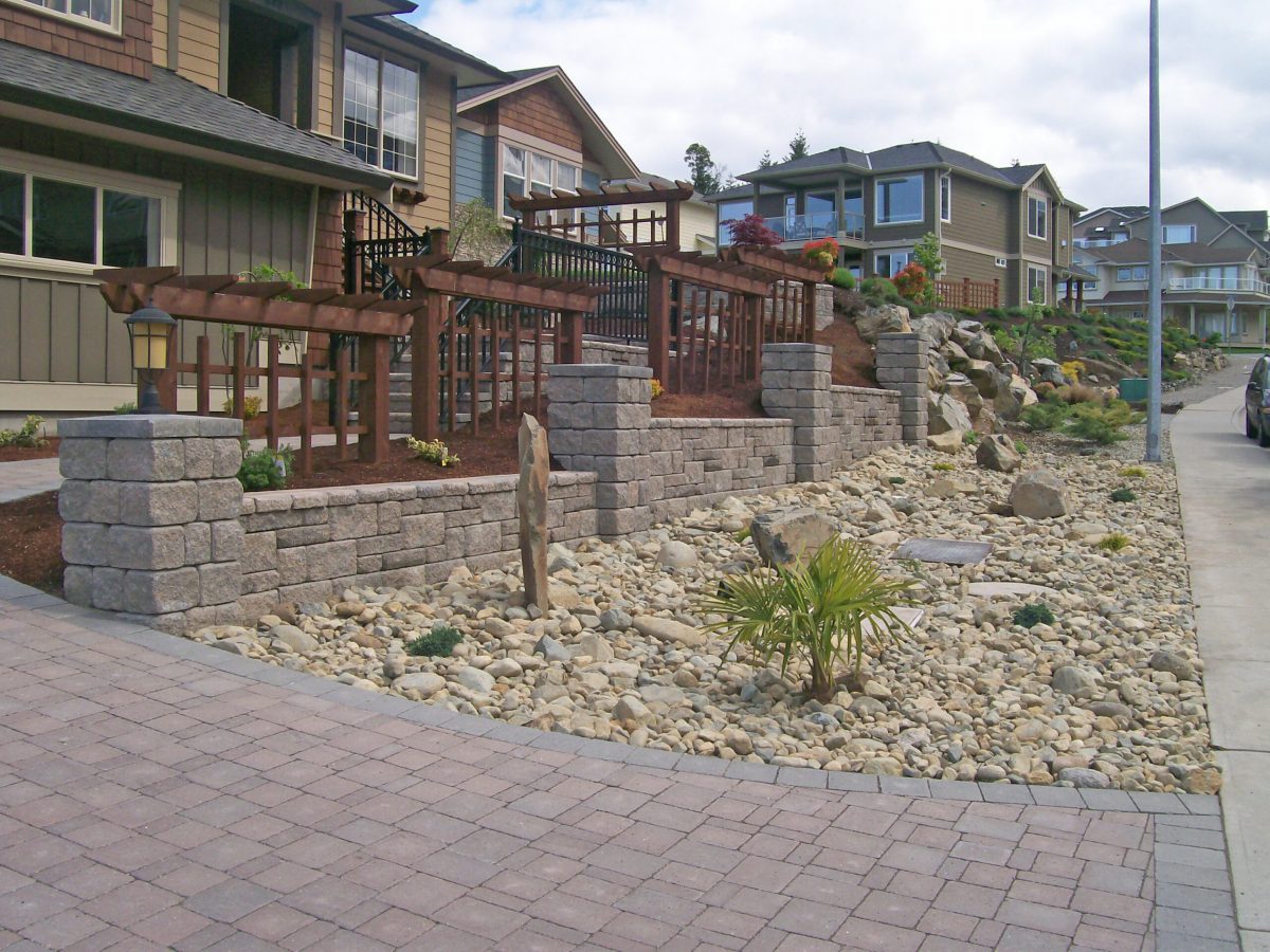 stone fence, block fence, retaining walls, landscaping
